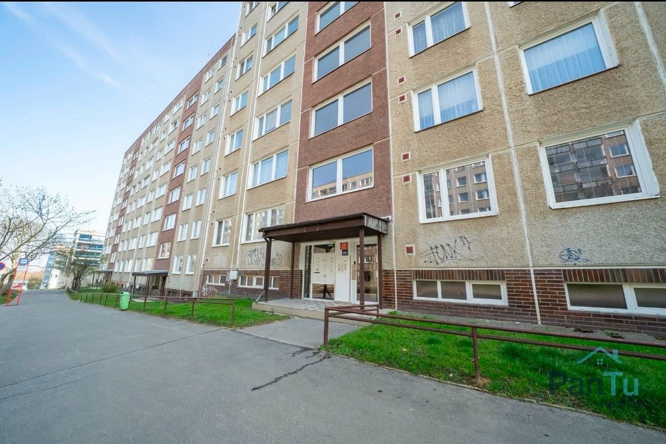 Prenájom bytu 3-izbový 62 m², Pražského, Praha, Praha Prenájom bytu 3-izbový 62 m², Pražského, Praha, Praha