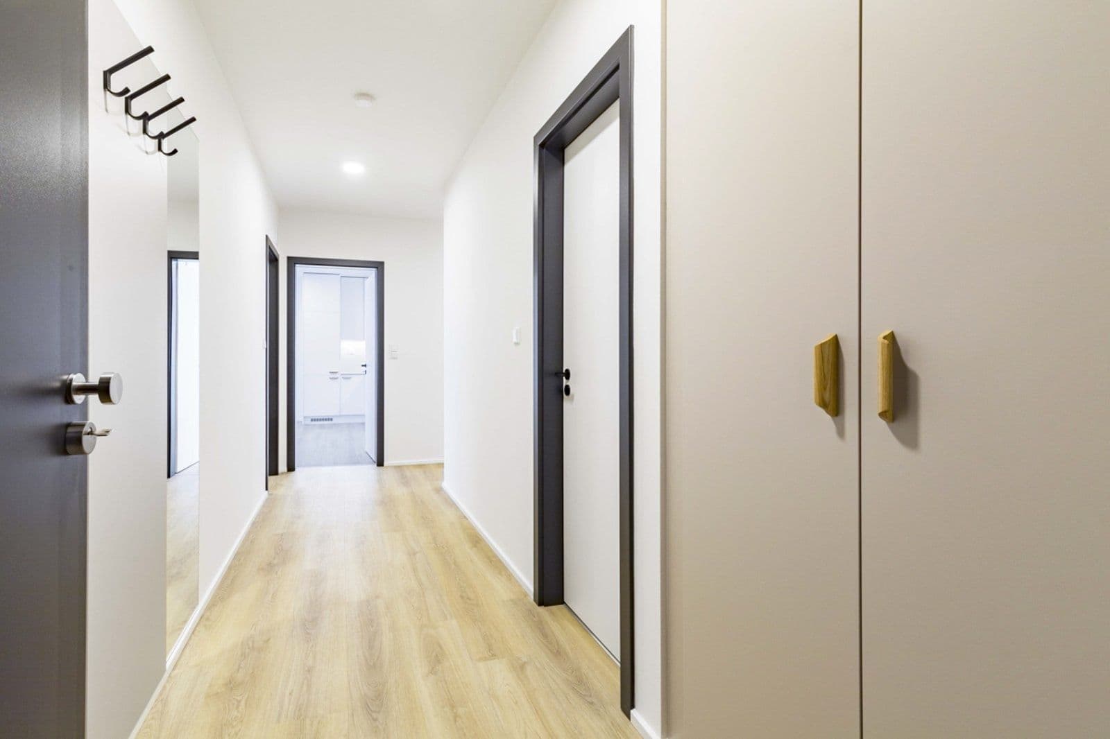 Prenájom bytu 3-izbový 84 m², U Pergamenky, Praha, Praha Prenájom bytu 3-izbový 84 m², U Pergamenky, Praha, Praha