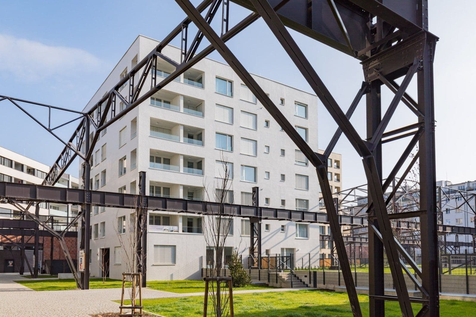 Prenájom bytu 3-izbový 84 m², U Pergamenky, Praha, Praha Prenájom bytu 3-izbový 84 m², U Pergamenky, Praha, Praha