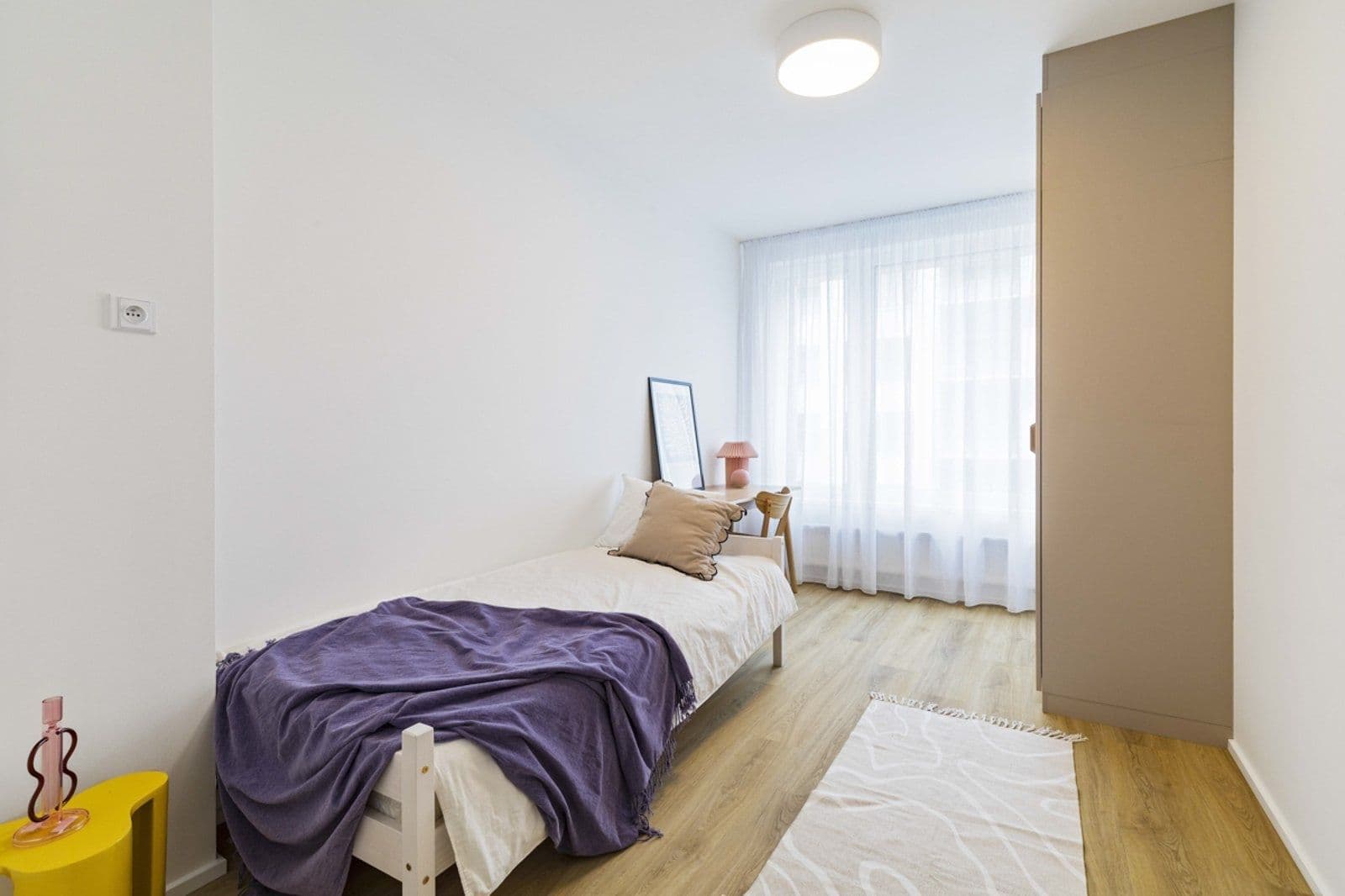 Prenájom bytu 3-izbový 84 m², U Pergamenky, Praha, Praha Prenájom bytu 3-izbový 84 m², U Pergamenky, Praha, Praha