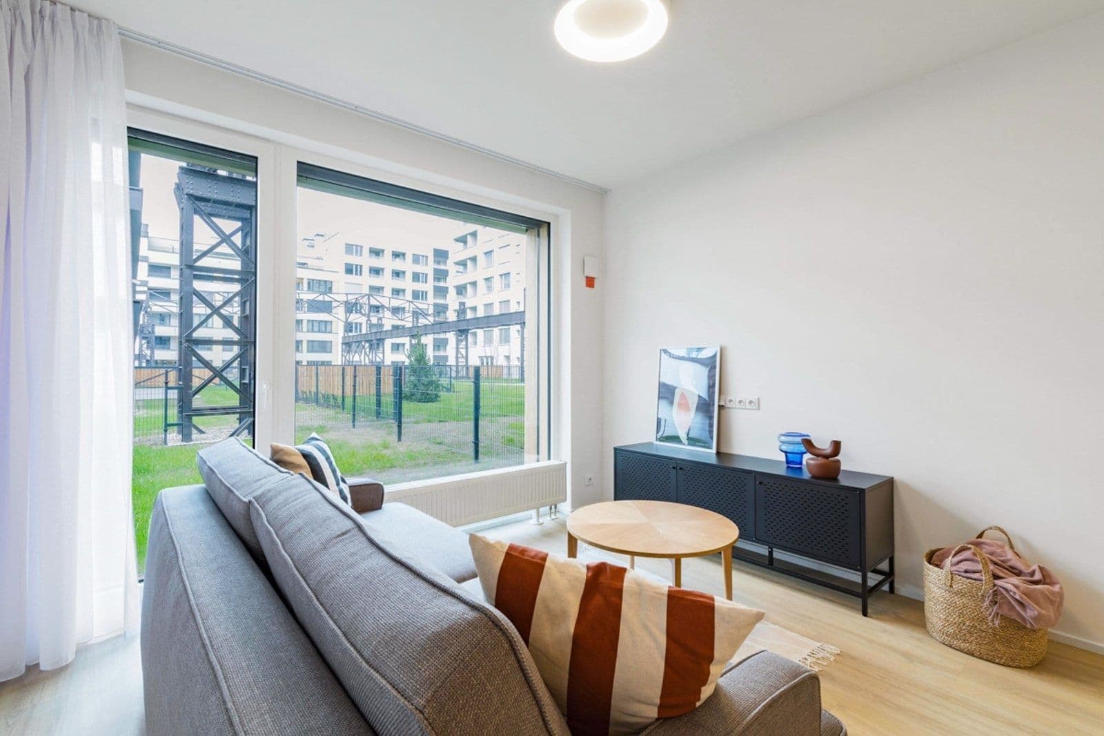 Prenájom bytu 2-izbový 61 m², Vrbenského, Praha, Praha Prenájom bytu 2-izbový 61 m², Vrbenského, Praha, Praha