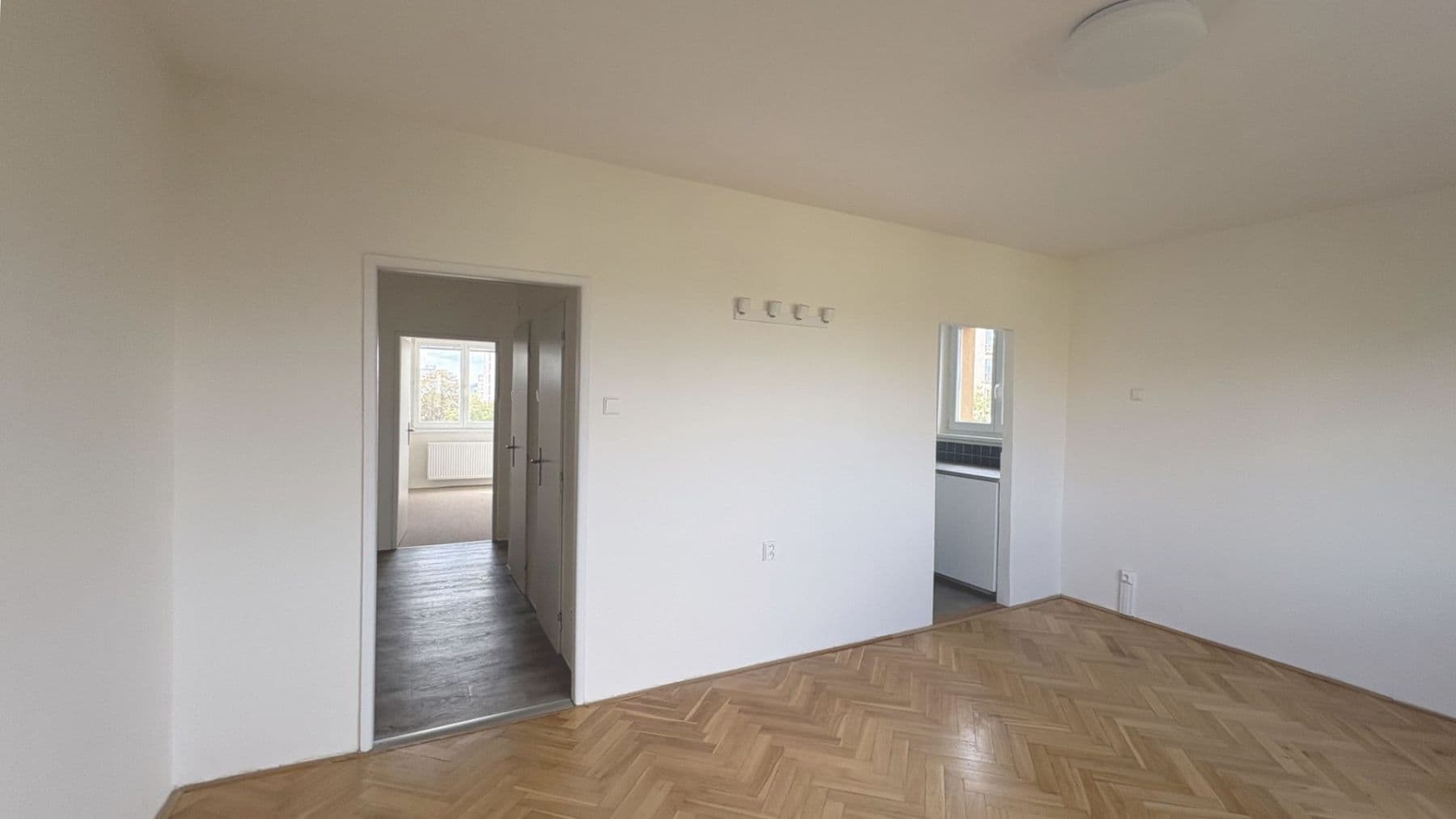 Prenájom bytu 3-izbový 60 m², Bělčická, Praha, Praha Prenájom bytu 3-izbový 60 m², Bělčická, Praha, Praha
