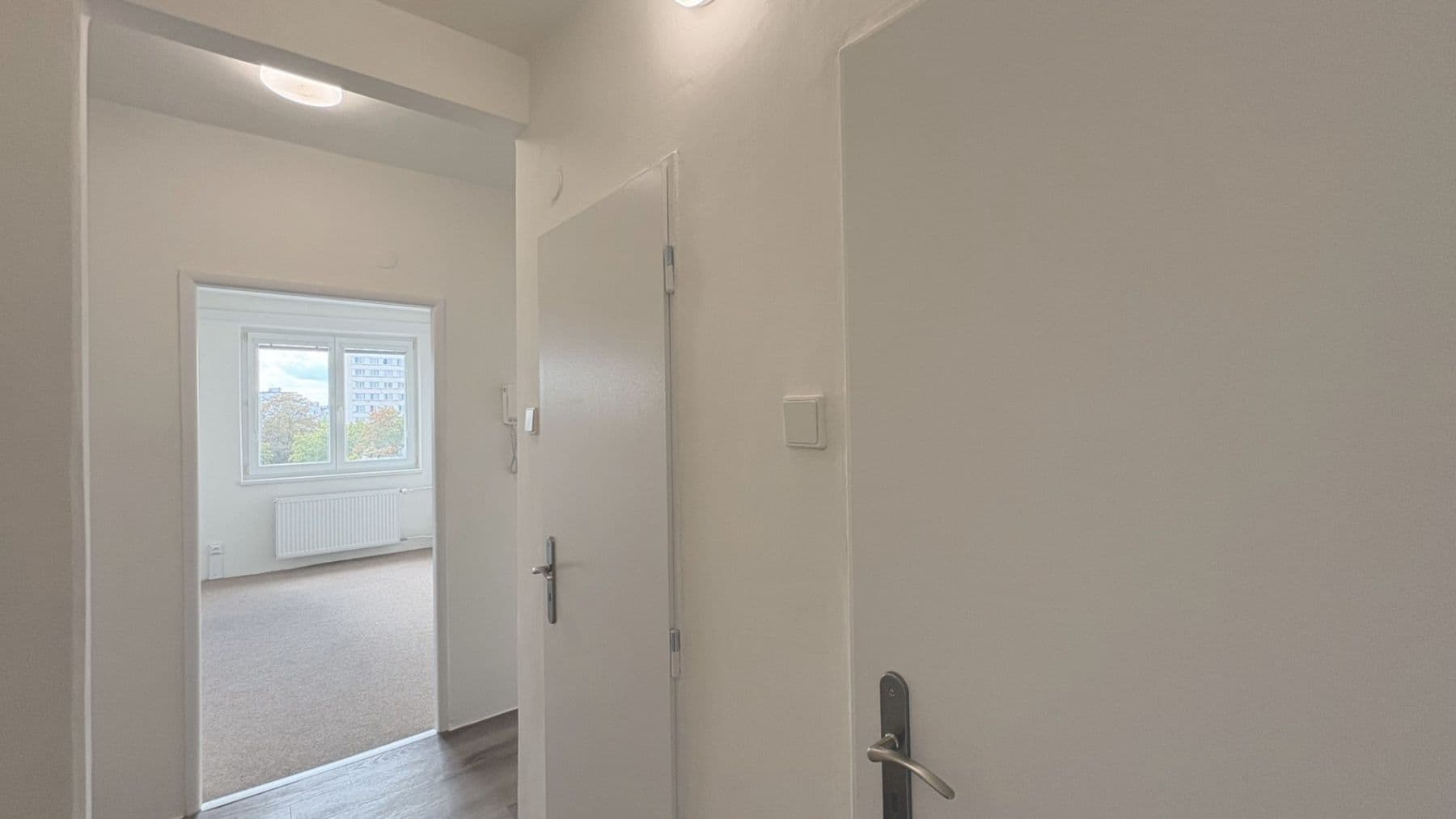 Prenájom bytu 3-izbový 60 m², Bělčická, Praha, Praha Prenájom bytu 3-izbový 60 m², Bělčická, Praha, Praha