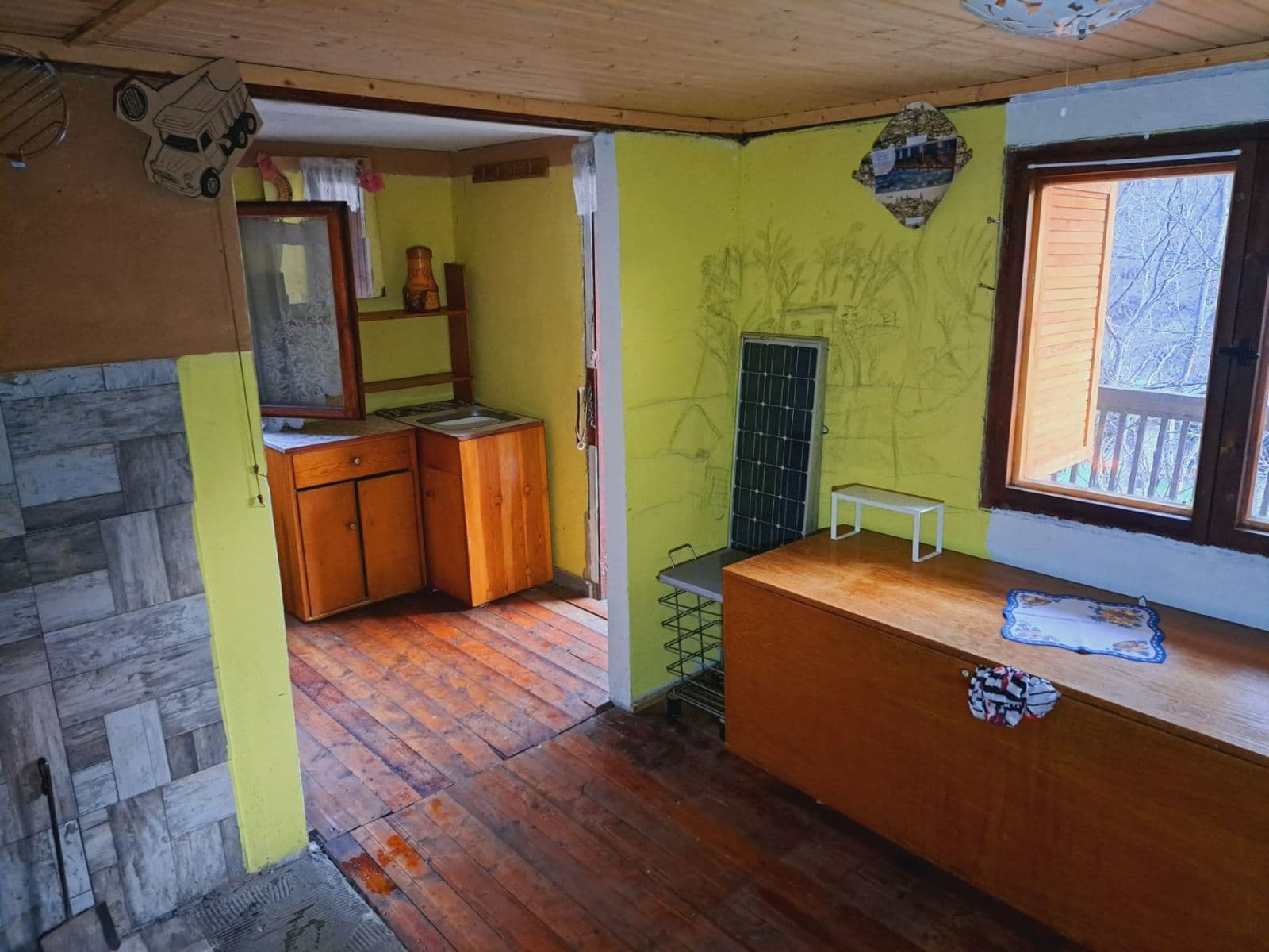 Prenájom rekreačného objektu 17 m², pozemok 1.000 m², Ohrobecké údolí, Ohrobec, Středočeský kraj Prenájom rekreačného objektu 17 m², pozemok 1.000 m², Ohrobecké údolí, Ohrobec, Středočeský kraj