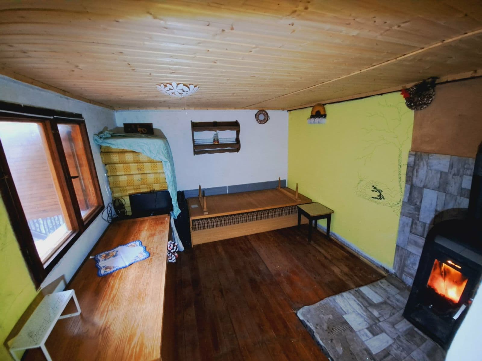 Prenájom rekreačného objektu 17 m², pozemok 1.000 m², Ohrobecké údolí, Ohrobec, Středočeský kraj Prenájom rekreačného objektu 17 m², pozemok 1.000 m², Ohrobecké údolí, Ohrobec, Středočeský kraj