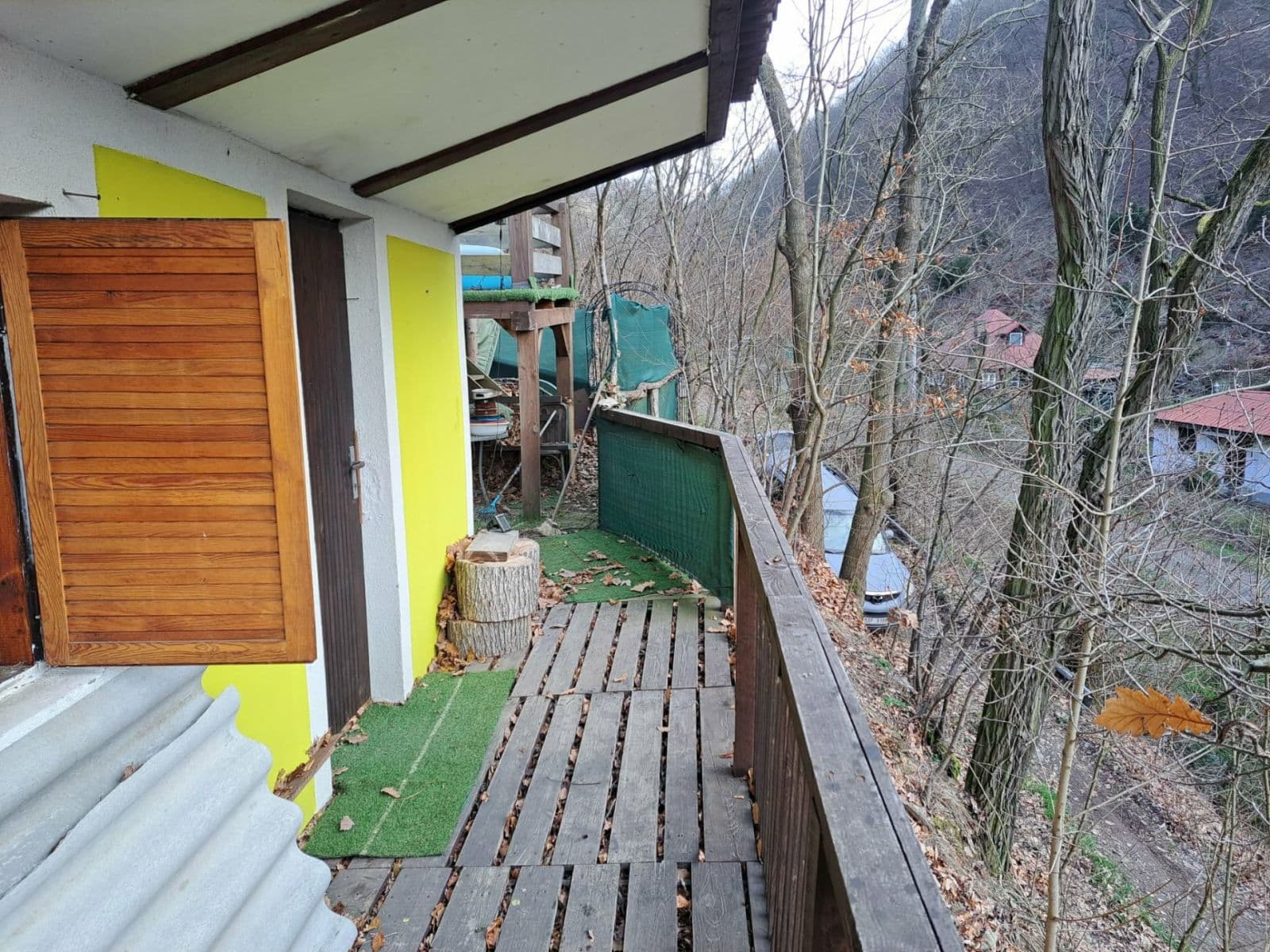 Prenájom rekreačného objektu 17 m², pozemok 1.000 m², Ohrobecké údolí, Ohrobec, Středočeský kraj Prenájom rekreačného objektu 17 m², pozemok 1.000 m², Ohrobecké údolí, Ohrobec, Středočeský kraj