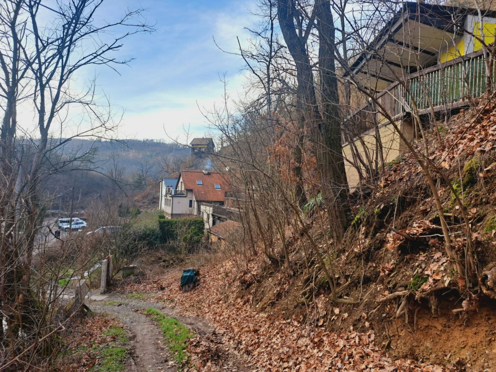 Prenájom rekreačného objektu 17 m², pozemok 1.000 m², Ohrobecké údolí, Ohrobec, Středočeský kraj Prenájom rekreačného objektu 17 m², pozemok 1.000 m², Ohrobecké údolí, Ohrobec, Středočeský kraj