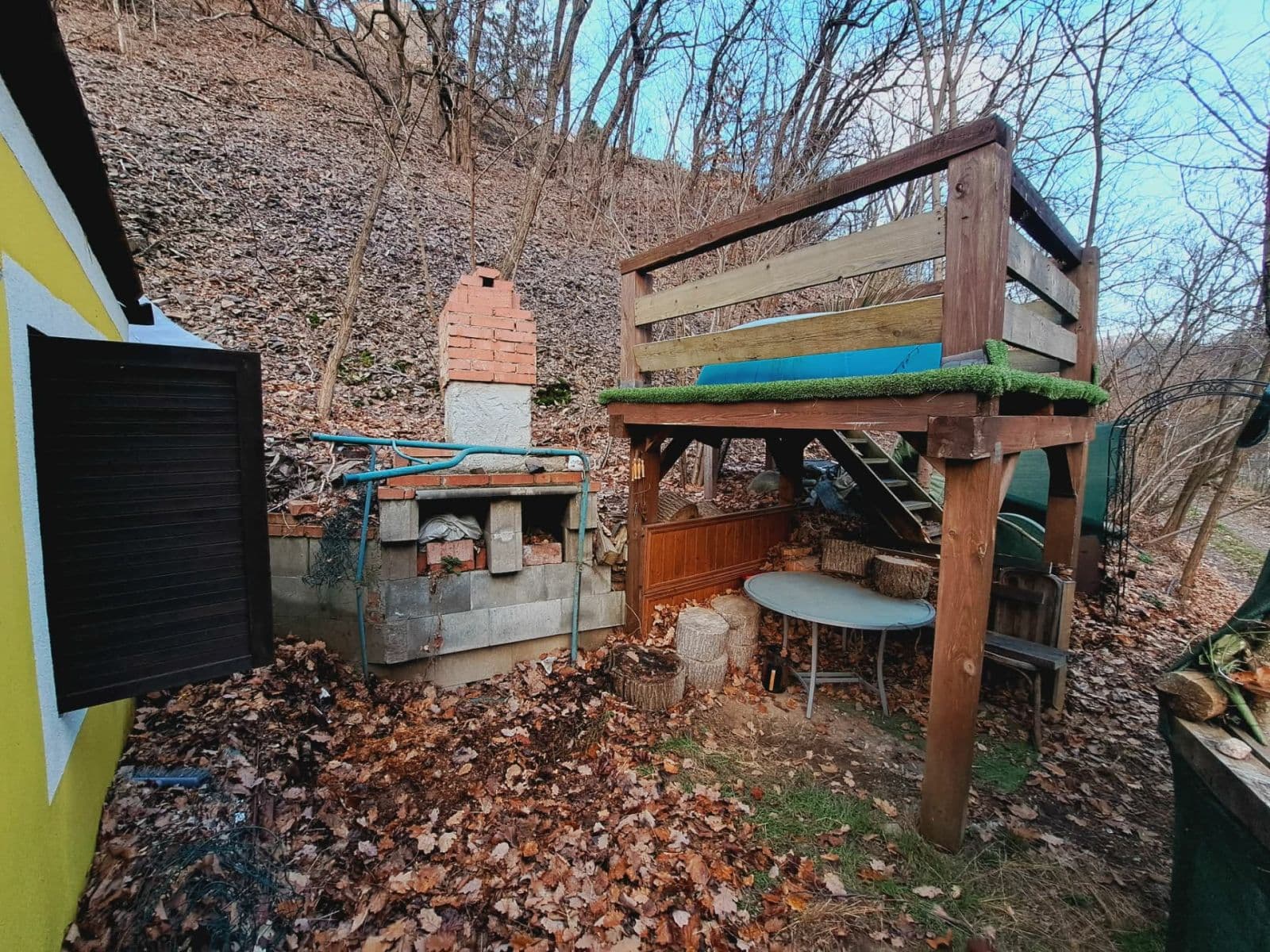 Prenájom rekreačného objektu 17 m², pozemok 1.000 m², Ohrobecké údolí, Ohrobec, Středočeský kraj Prenájom rekreačného objektu 17 m², pozemok 1.000 m², Ohrobecké údolí, Ohrobec, Středočeský kraj