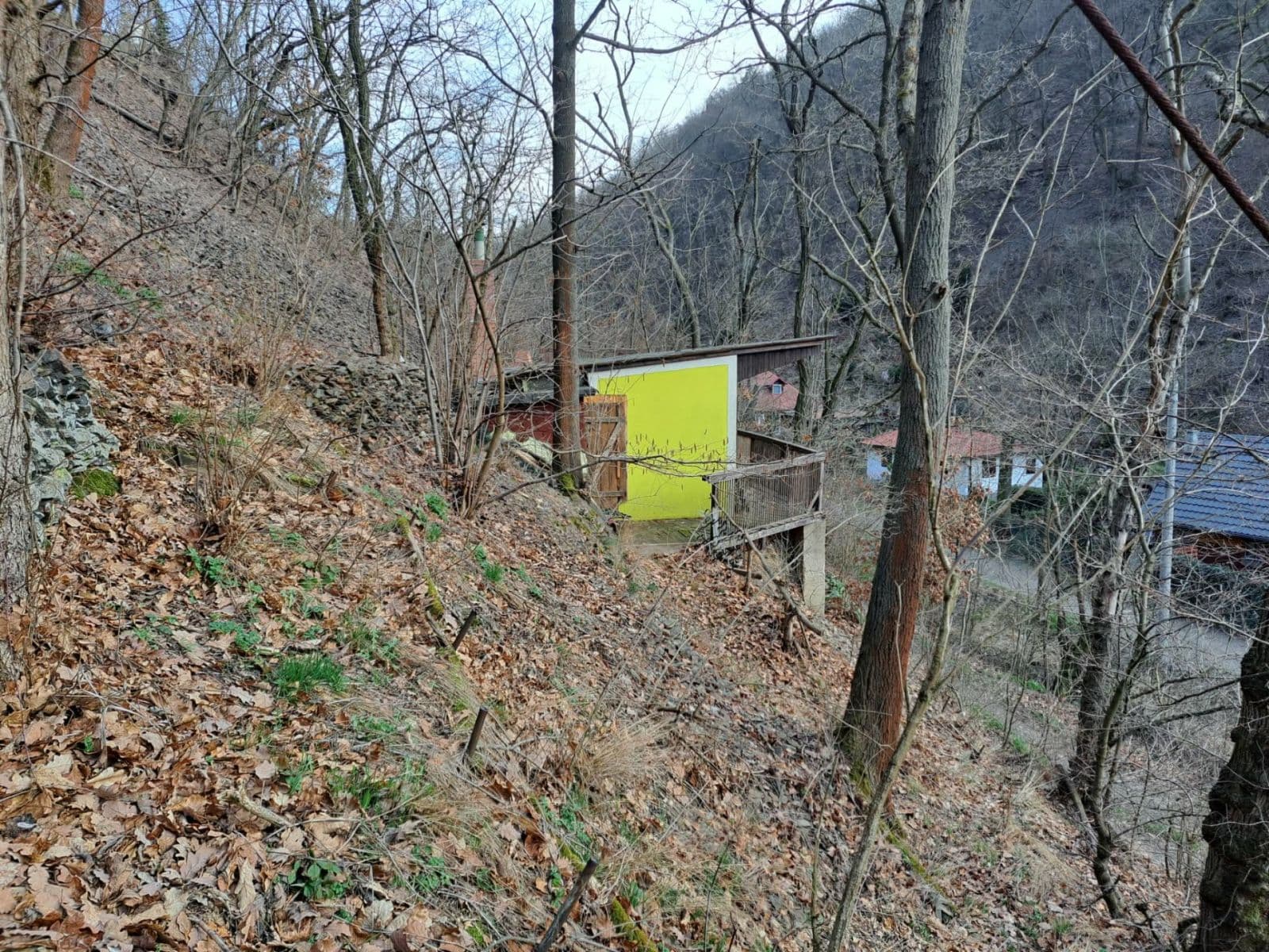 Prenájom rekreačného objektu 17 m², pozemok 1.000 m², Ohrobecké údolí, Ohrobec, Středočeský kraj Prenájom rekreačného objektu 17 m², pozemok 1.000 m², Ohrobecké údolí, Ohrobec, Středočeský kraj