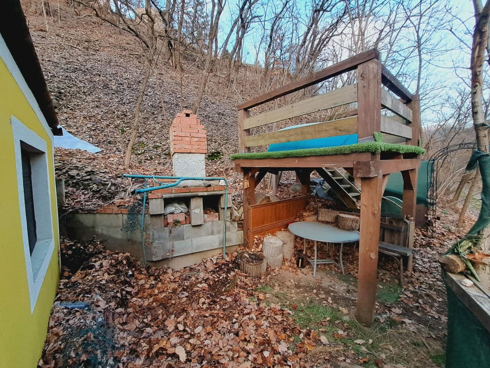 Prenájom rekreačného objektu 17 m², pozemok 1.000 m², Ohrobecké údolí, Ohrobec, Středočeský kraj Prenájom rekreačného objektu 17 m², pozemok 1.000 m², Ohrobecké údolí, Ohrobec, Středočeský kraj