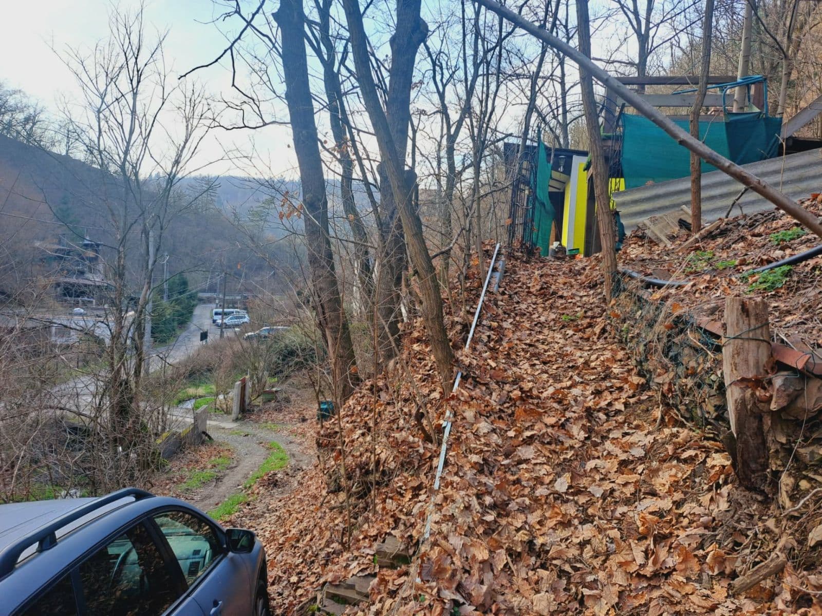 Prenájom rekreačného objektu 17 m², pozemok 1.000 m², Ohrobecké údolí, Ohrobec, Středočeský kraj Prenájom rekreačného objektu 17 m², pozemok 1.000 m², Ohrobecké údolí, Ohrobec, Středočeský kraj