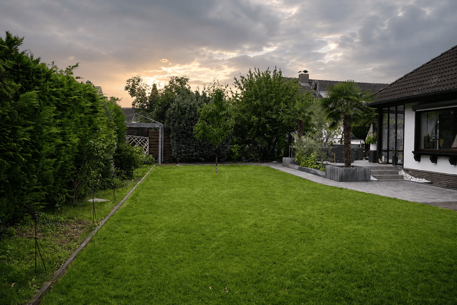 Predaj domu 175 m², pozemok 649 m², Weiterstadt, Hesensko Predaj domu 175 m², pozemok 649 m², Weiterstadt, Hesensko