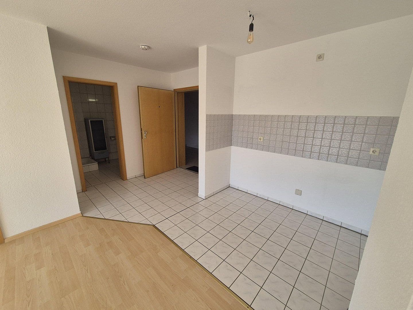 Predaj bytu 2-izbový 49 m², Küferstraße 22, Remseck am Neckar, Bádensko-Wurttembersko Predaj bytu 2-izbový 49 m², Küferstraße 22, Remseck am Neckar, Bádensko-Wurttembersko