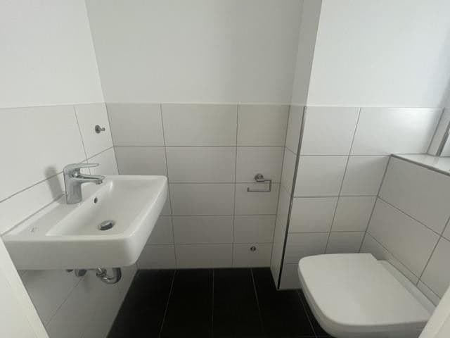 Predaj domu 134 m², pozemok 133 m², Langenfeld (Rheinland), Severné Porýnie - Westfálsko Predaj domu 134 m², pozemok 133 m², Langenfeld (Rheinland), Severné Porýnie - Westfálsko