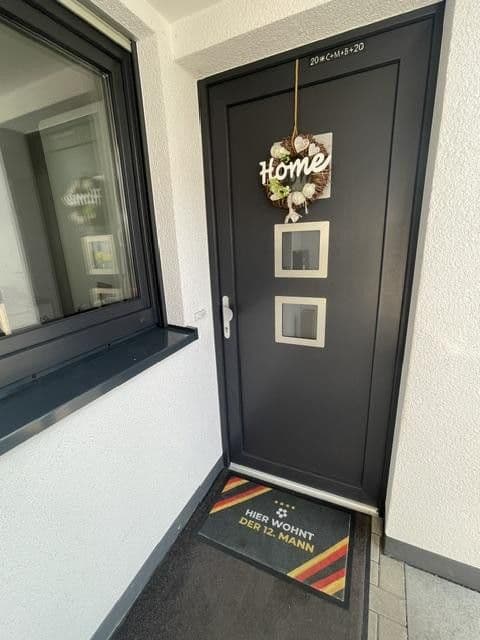 Predaj domu 134 m², pozemok 133 m², Langenfeld (Rheinland), Severné Porýnie - Westfálsko Predaj domu 134 m², pozemok 133 m², Langenfeld (Rheinland), Severné Porýnie - Westfálsko