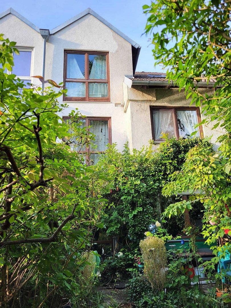Predaj domu 136 m², pozemok 230 m², Unterschleißheim, Bavorsko Predaj domu 136 m², pozemok 230 m², Unterschleißheim, Bavorsko