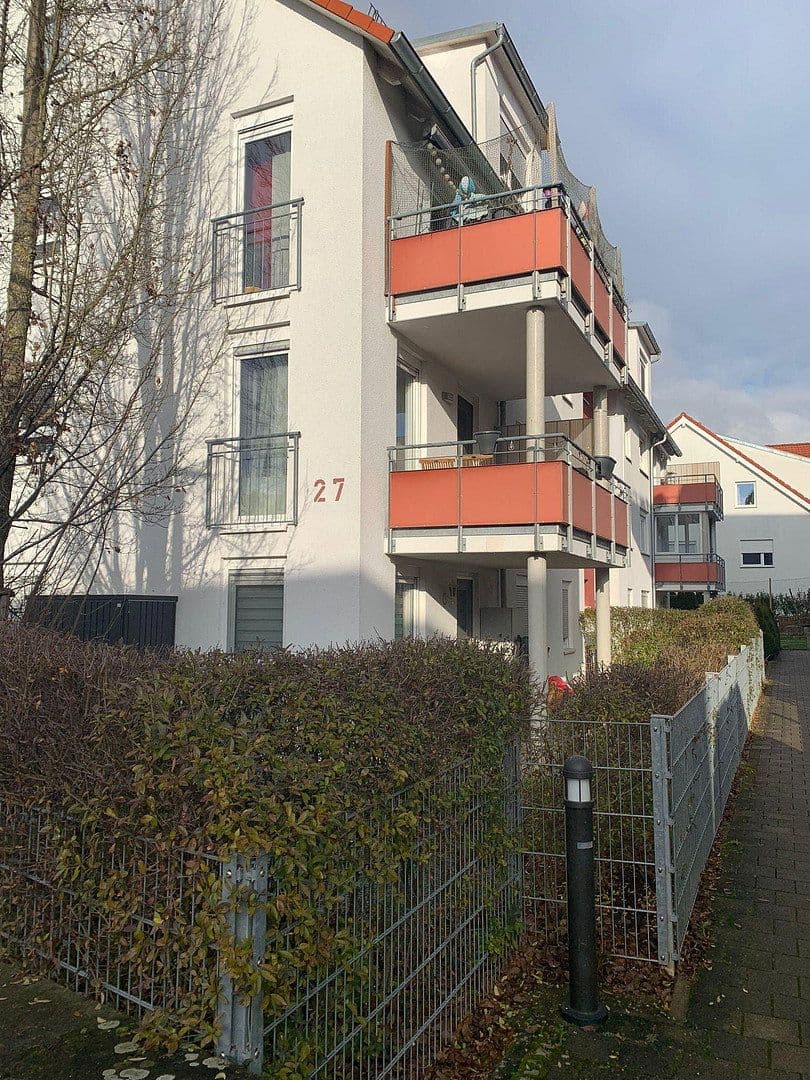 Prenájom bytu 2-izbový 65 m², Filderstadt, Bádensko-Wurttembersko Prenájom bytu 2-izbový 65 m², Filderstadt, Bádensko-Wurttembersko