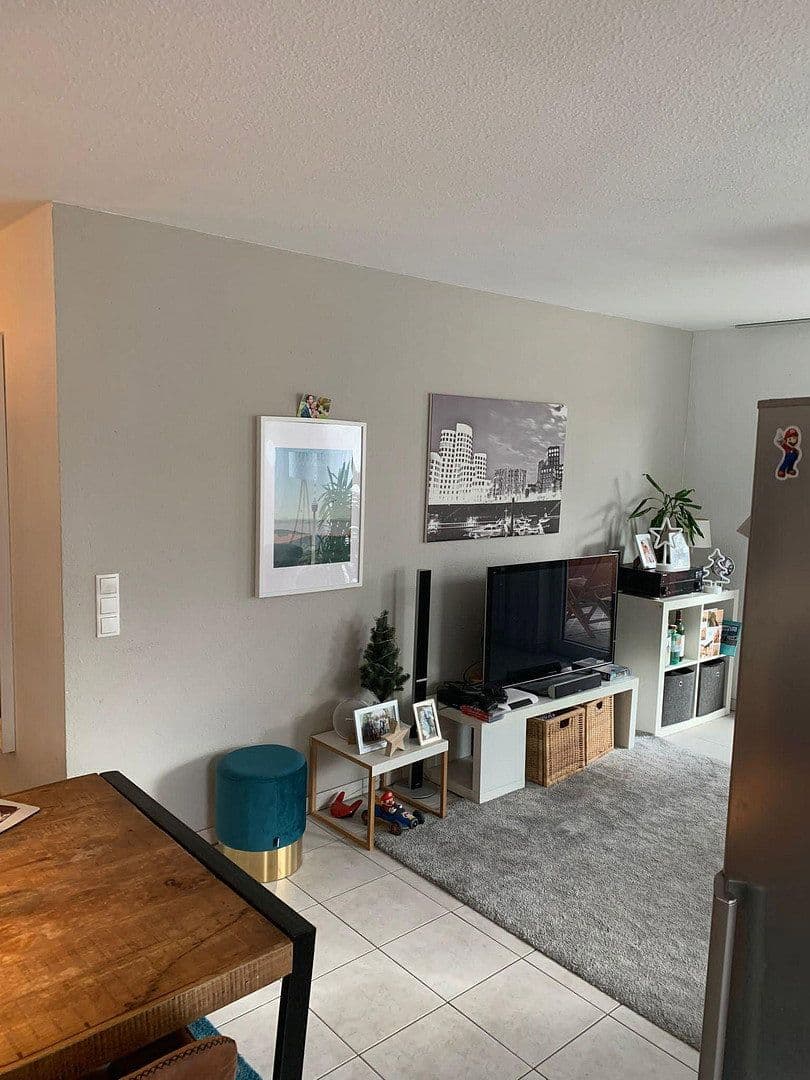 Prenájom bytu 2-izbový 65 m², Filderstadt, Bádensko-Wurttembersko Prenájom bytu 2-izbový 65 m², Filderstadt, Bádensko-Wurttembersko