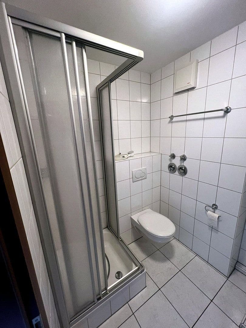 Prenájom bytu 2-izbový 49 m², T6/U6 40, Mannheim, Bádensko-Wurttembersko Prenájom bytu 2-izbový 49 m², T6/U6 40, Mannheim, Bádensko-Wurttembersko