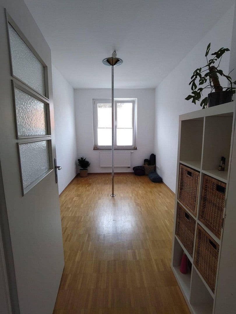 Prenájom bytu 3-izbový 72 m², Frankenberger Str. 56, Aachen, Severné Porýnie - Westfálsko Prenájom bytu 3-izbový 72 m², Frankenberger Str. 56, Aachen, Severné Porýnie - Westfálsko