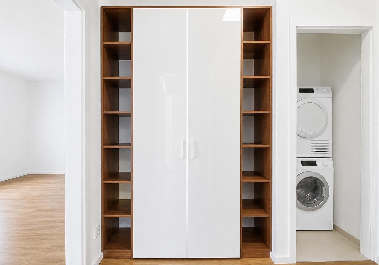 Prenájom bytu 2-izbový 59 m², Beuthstr.12, Berlin, Berlín Prenájom bytu 2-izbový 59 m², Beuthstr.12, Berlin, Berlín