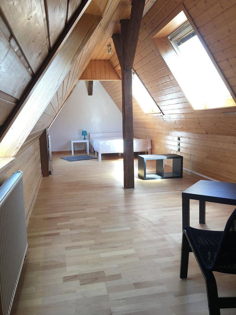 Predaj domu 215 m², pozemok 125 m², Stuttgart, Bádensko-Wurttembersko Predaj domu 215 m², pozemok 125 m², Stuttgart, Bádensko-Wurttembersko