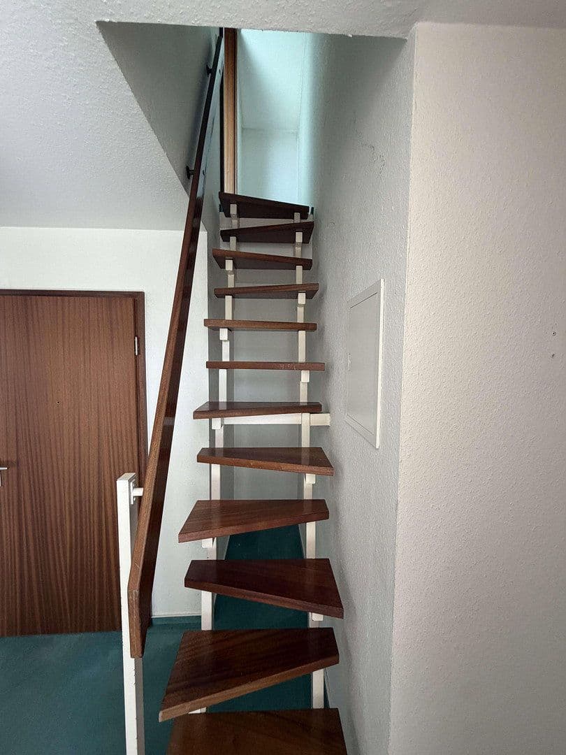 Prenájom bytu 1-izbový 46 m², Birkenstraße 23, Niefern-Öschelbronn, Bádensko-Wurttembersko Prenájom bytu 1-izbový 46 m², Birkenstraße 23, Niefern-Öschelbronn, Bádensko-Wurttembersko