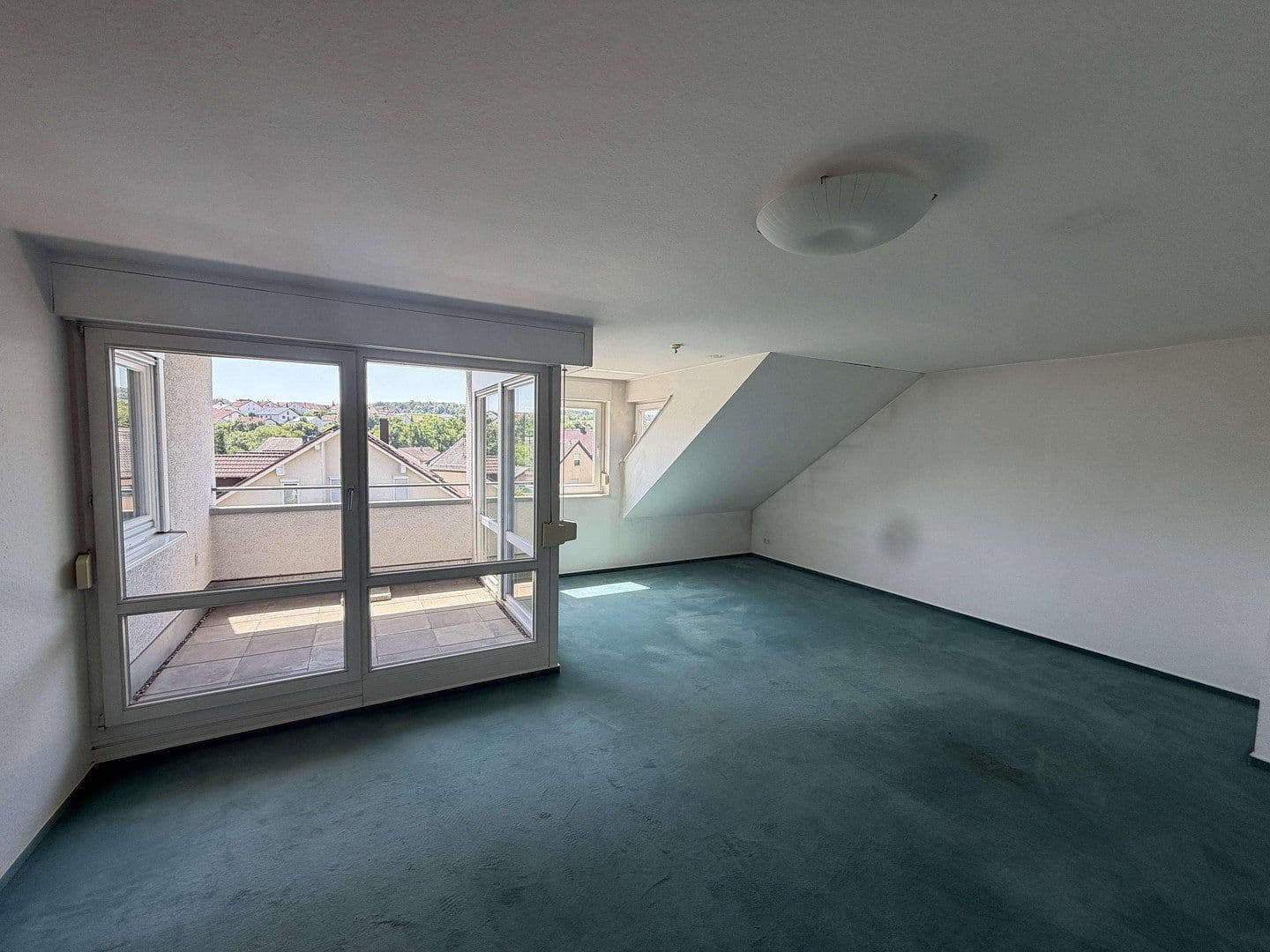 Prenájom bytu 1-izbový 46 m², Birkenstraße 23, Niefern-Öschelbronn, Bádensko-Wurttembersko Prenájom bytu 1-izbový 46 m², Birkenstraße 23, Niefern-Öschelbronn, Bádensko-Wurttembersko