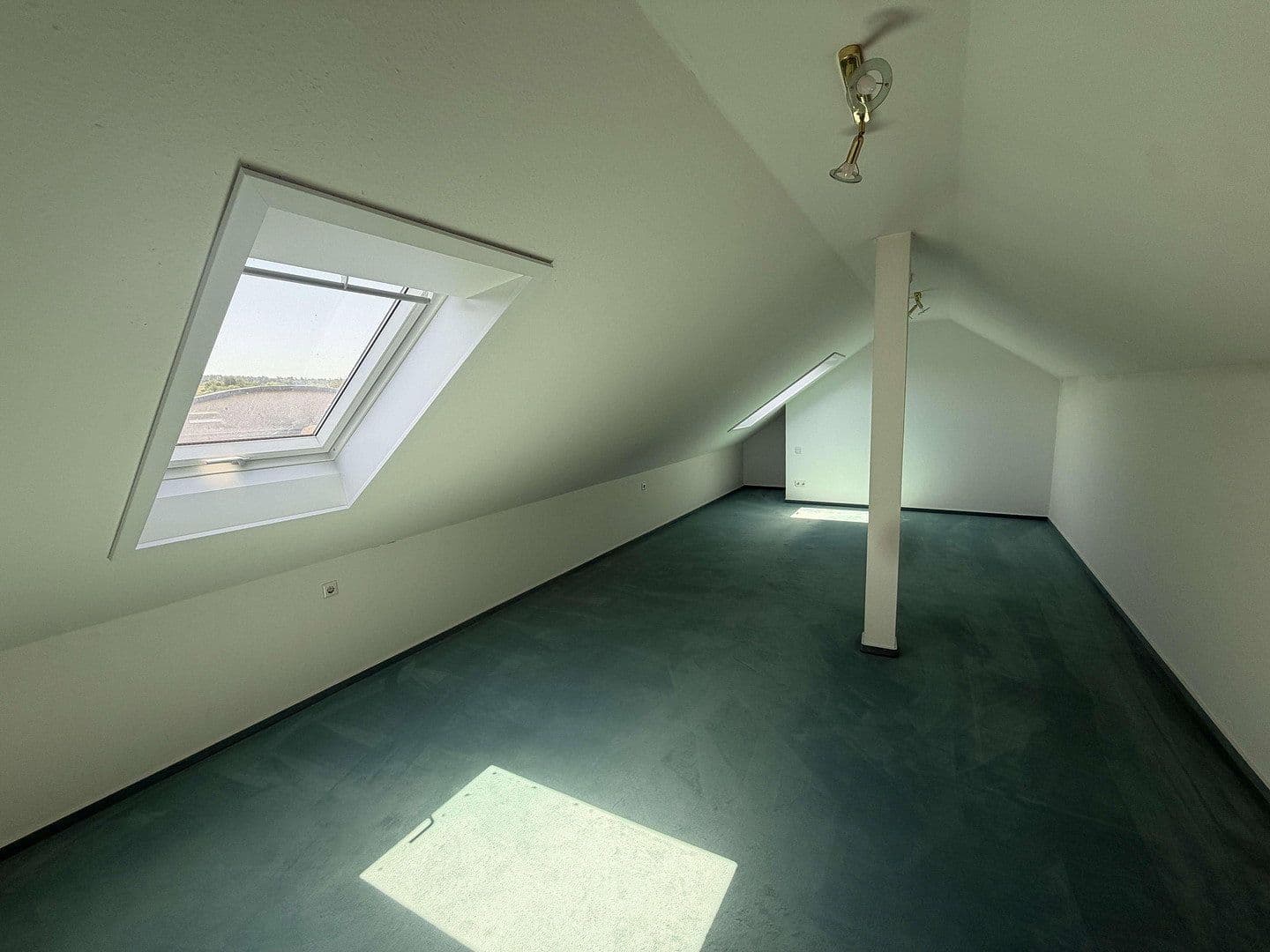 Prenájom bytu 1-izbový 46 m², Birkenstraße 23, Niefern-Öschelbronn, Bádensko-Wurttembersko Prenájom bytu 1-izbový 46 m², Birkenstraße 23, Niefern-Öschelbronn, Bádensko-Wurttembersko