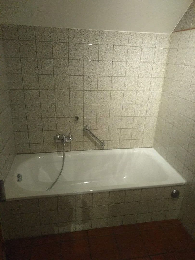 Prenájom bytu 3-izbový 113 m², Pfaffenhofen, Bavorsko Prenájom bytu 3-izbový 113 m², Pfaffenhofen, Bavorsko