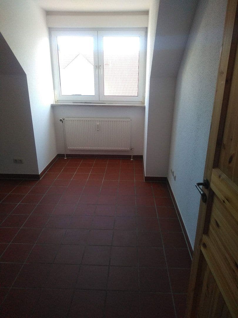 Prenájom bytu 3-izbový 113 m², Pfaffenhofen, Bavorsko Prenájom bytu 3-izbový 113 m², Pfaffenhofen, Bavorsko