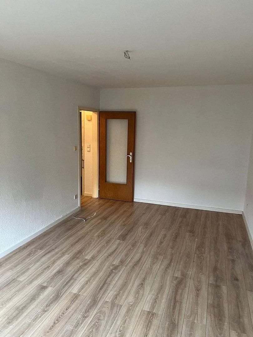 Prenájom bytu 1-izbový 36 m², Breitenplatz 14, Düsseldorf, Severné Porýnie - Westfálsko Prenájom bytu 1-izbový 36 m², Breitenplatz 14, Düsseldorf, Severné Porýnie - Westfálsko