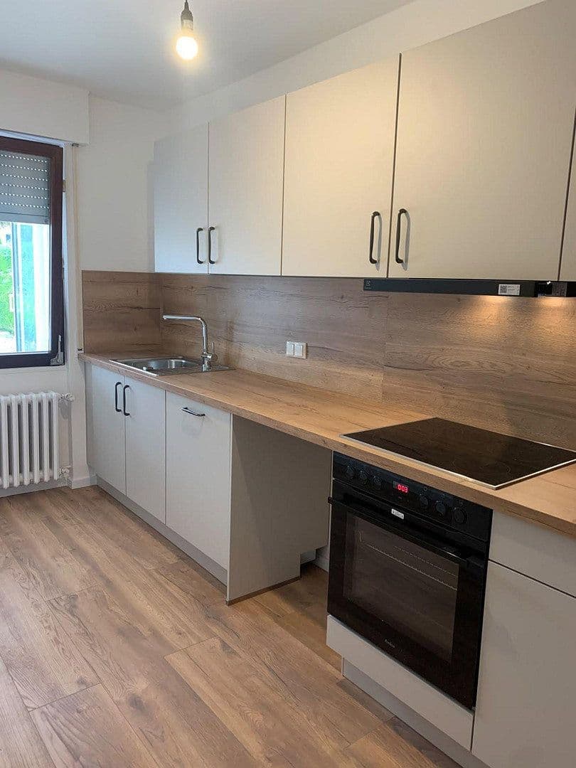 Prenájom bytu 3-izbový 89 m², Neu-Isenburg, Hesensko Prenájom bytu 3-izbový 89 m², Neu-Isenburg, Hesensko