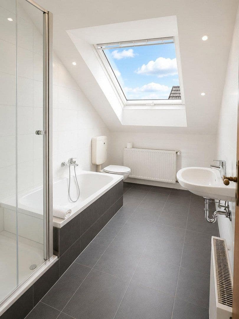 Prenájom bytu 4-izbový 95 m², Rödermark, Hesensko Prenájom bytu 4-izbový 95 m², Rödermark, Hesensko