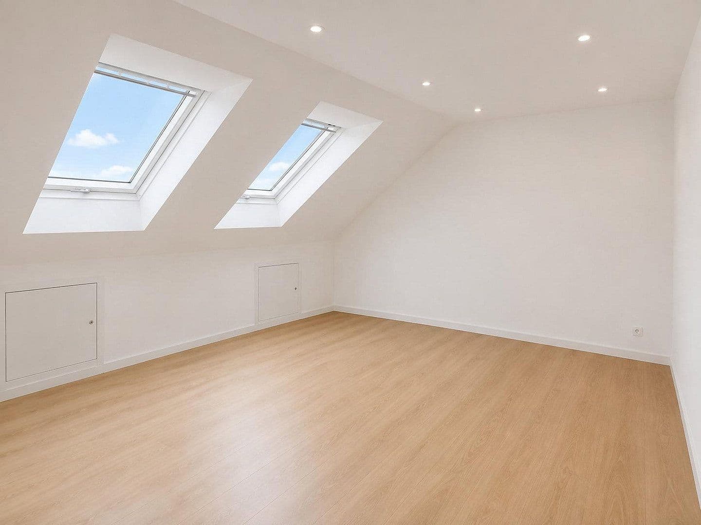 Prenájom bytu 4-izbový 95 m², Rödermark, Hesensko Prenájom bytu 4-izbový 95 m², Rödermark, Hesensko