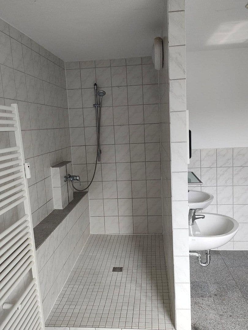 Prenájom bytu 5-izbový 144 m², Martinistr.3, Osnabrück, Dolné Sasko Prenájom bytu 5-izbový 144 m², Martinistr.3, Osnabrück, Dolné Sasko