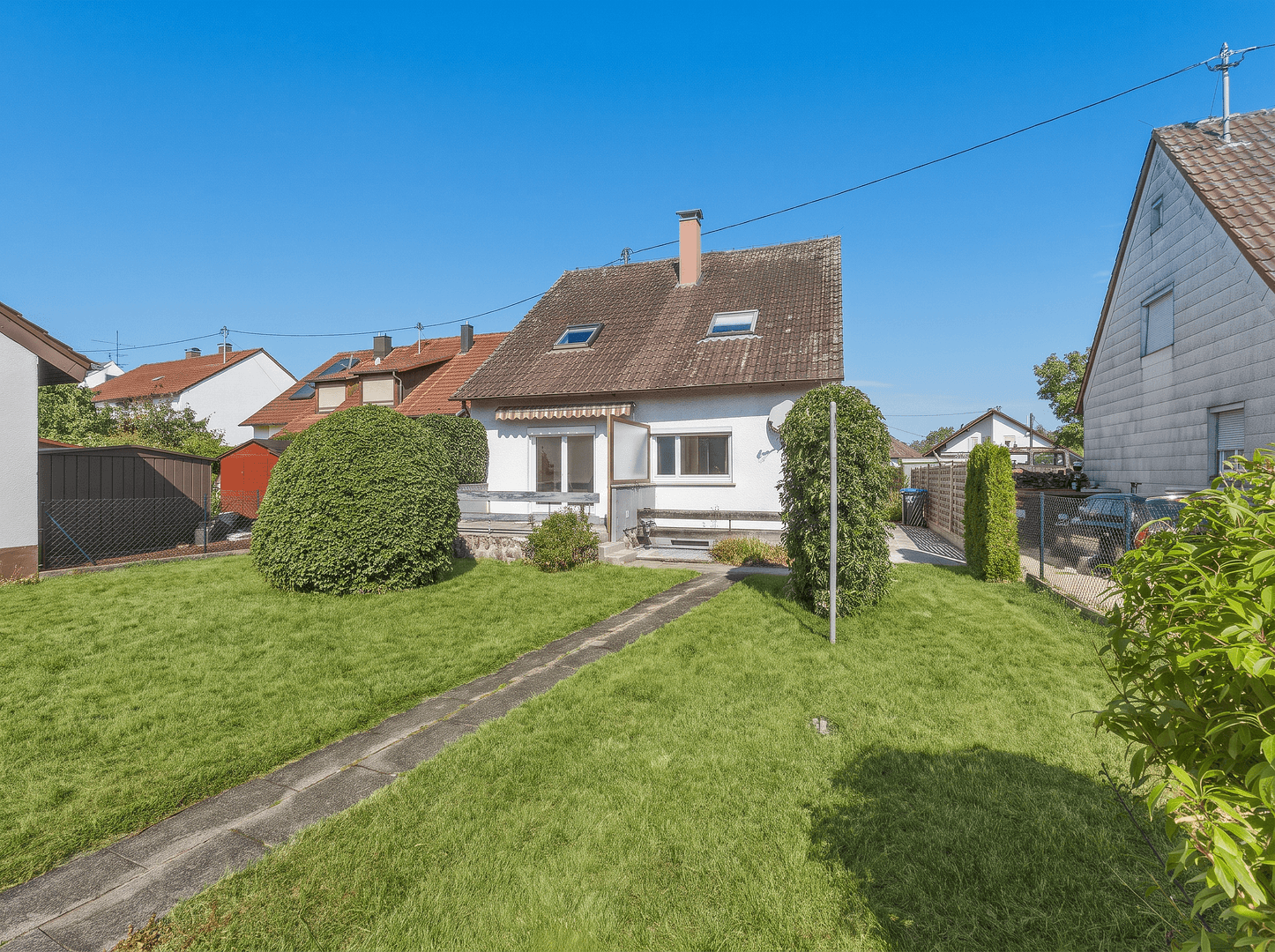 Predaj domu 146 m², pozemok 775 m², Erbach, Bádensko-Wurttembersko Predaj domu 146 m², pozemok 775 m², Erbach, Bádensko-Wurttembersko