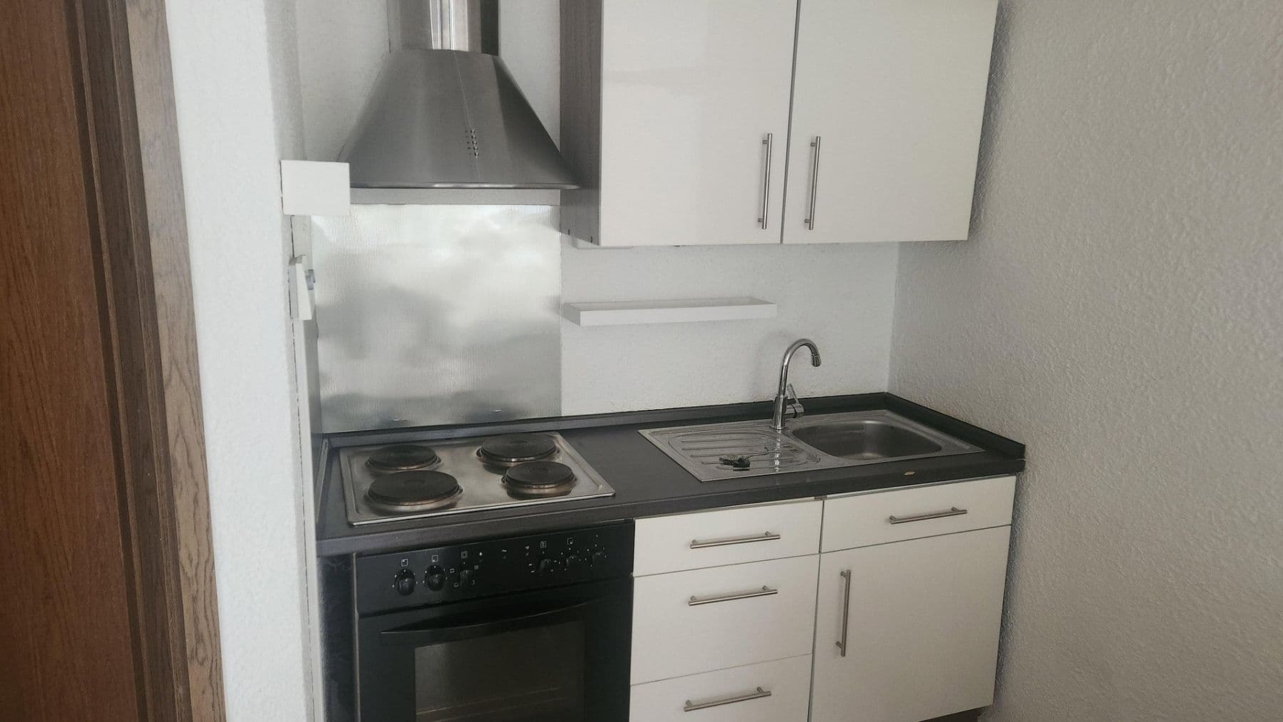 Prenájom bytu 2-izbový 45 m², Hauptstraße 13, Wattenheim, Porýnie-Falcko Prenájom bytu 2-izbový 45 m², Hauptstraße 13, Wattenheim, Porýnie-Falcko