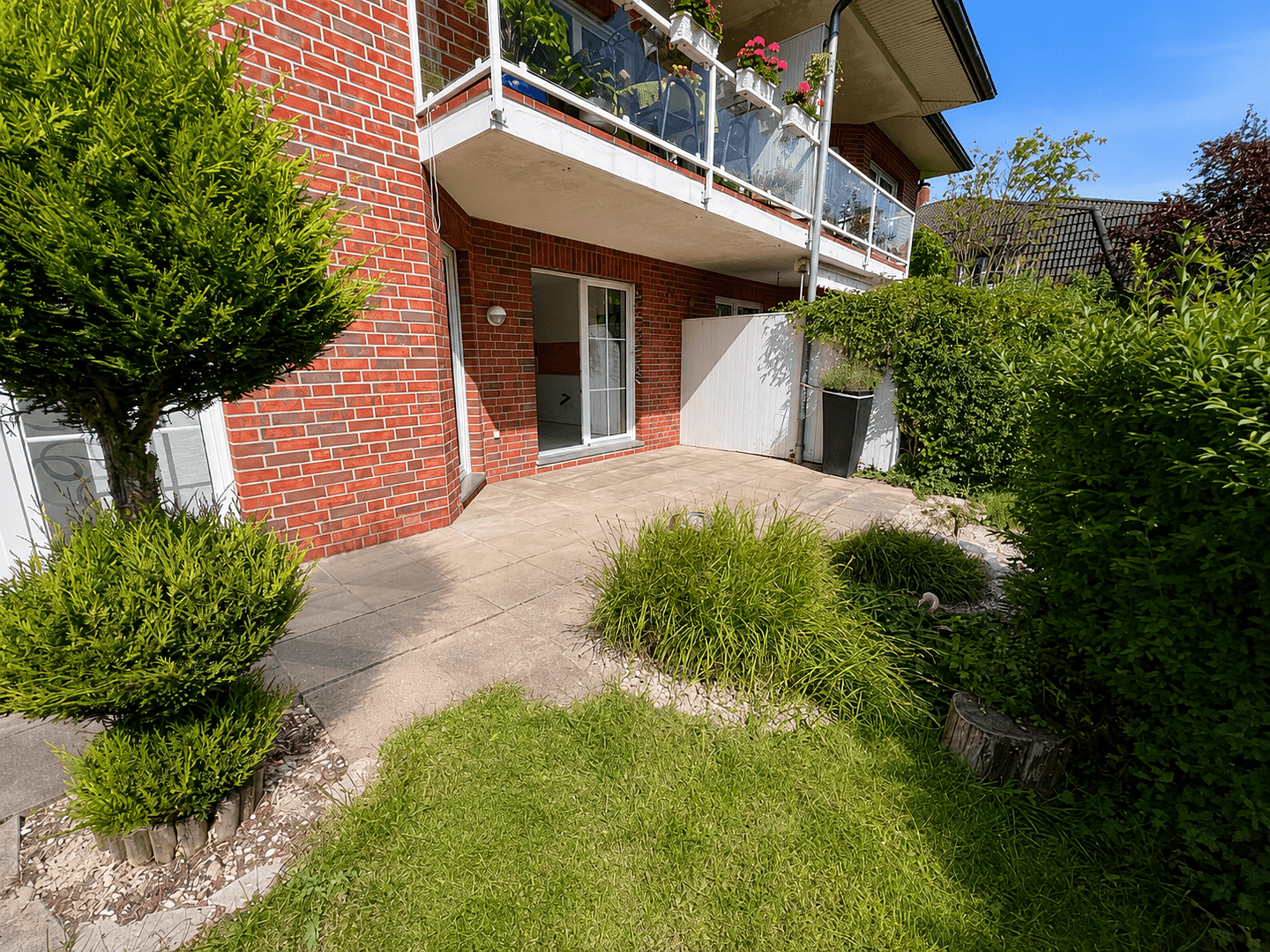 Prenájom bytu 4-izbový 106 m², Diepholz, Dolné Sasko Prenájom bytu 4-izbový 106 m², Diepholz, Dolné Sasko