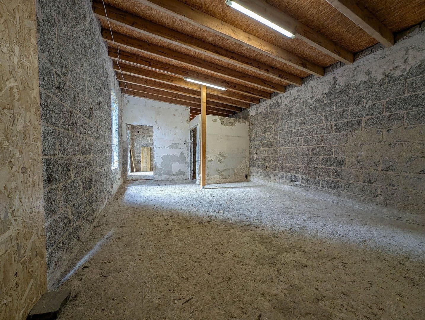 Predaj domu 250 m², pozemok 1.211 m², Hanfer Straße 22, Hennef (Sieg), Severné Porýnie - Westfálsko Predaj domu 250 m², pozemok 1.211 m², Hanfer Straße 22, Hennef (Sieg), Severné Porýnie - Westfálsko