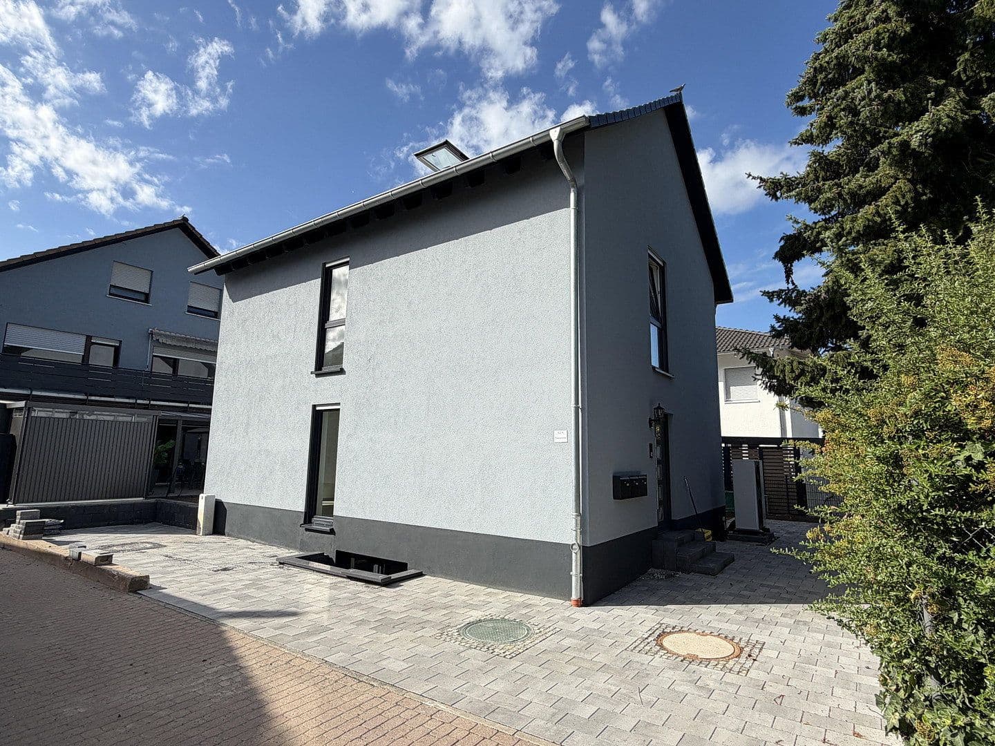 Prenájom bytu 3-izbový 79 m², Fasaneriestr. 63a, Hanau, Hesensko Prenájom bytu 3-izbový 79 m², Fasaneriestr. 63a, Hanau, Hesensko