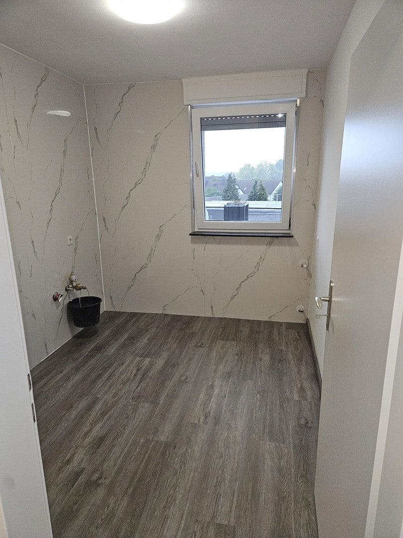 Prenájom bytu 3-izbový 69 m², Stolberg, Severné Porýnie - Westfálsko Prenájom bytu 3-izbový 69 m², Stolberg, Severné Porýnie - Westfálsko