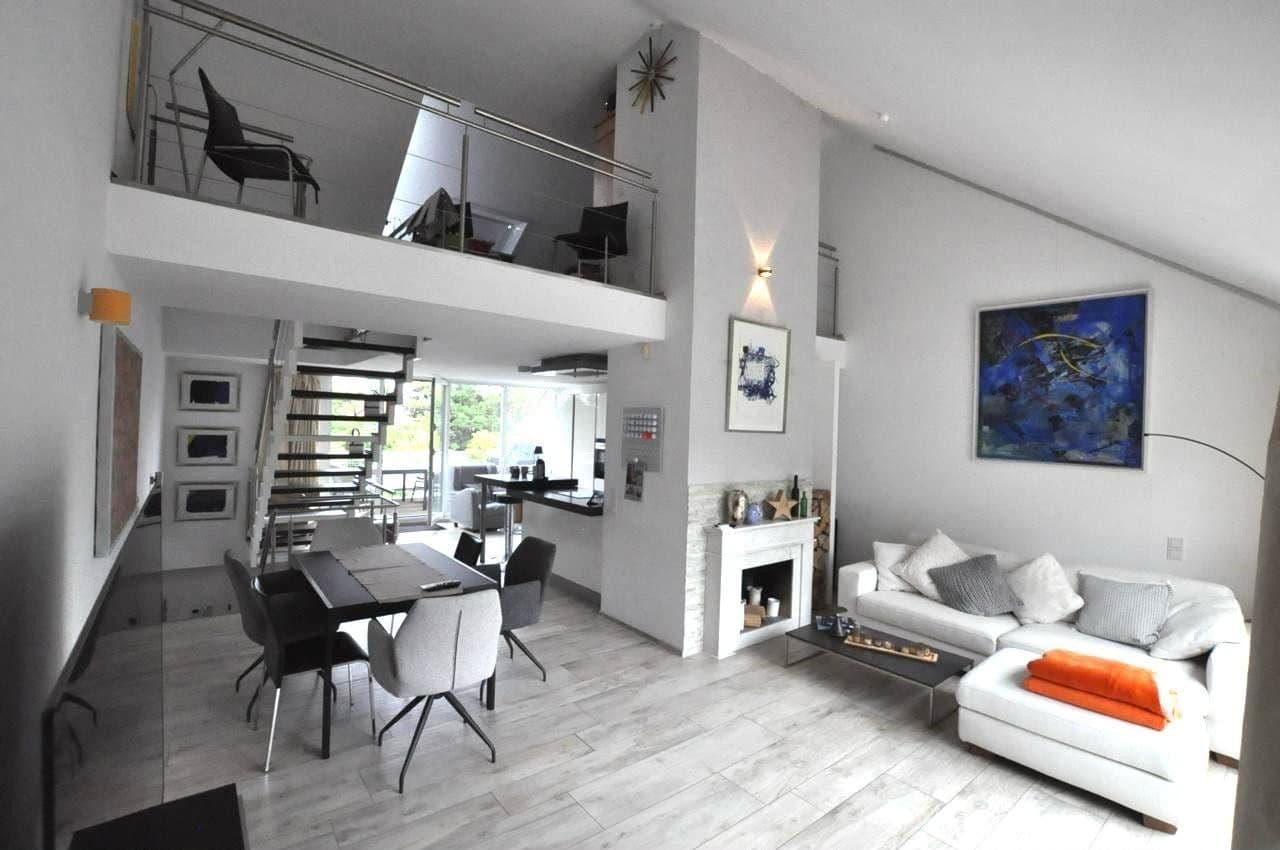Predaj bytu 4-izbový 165 m², Köln, Severné Porýnie - Westfálsko Predaj bytu 4-izbový 165 m², Köln, Severné Porýnie - Westfálsko