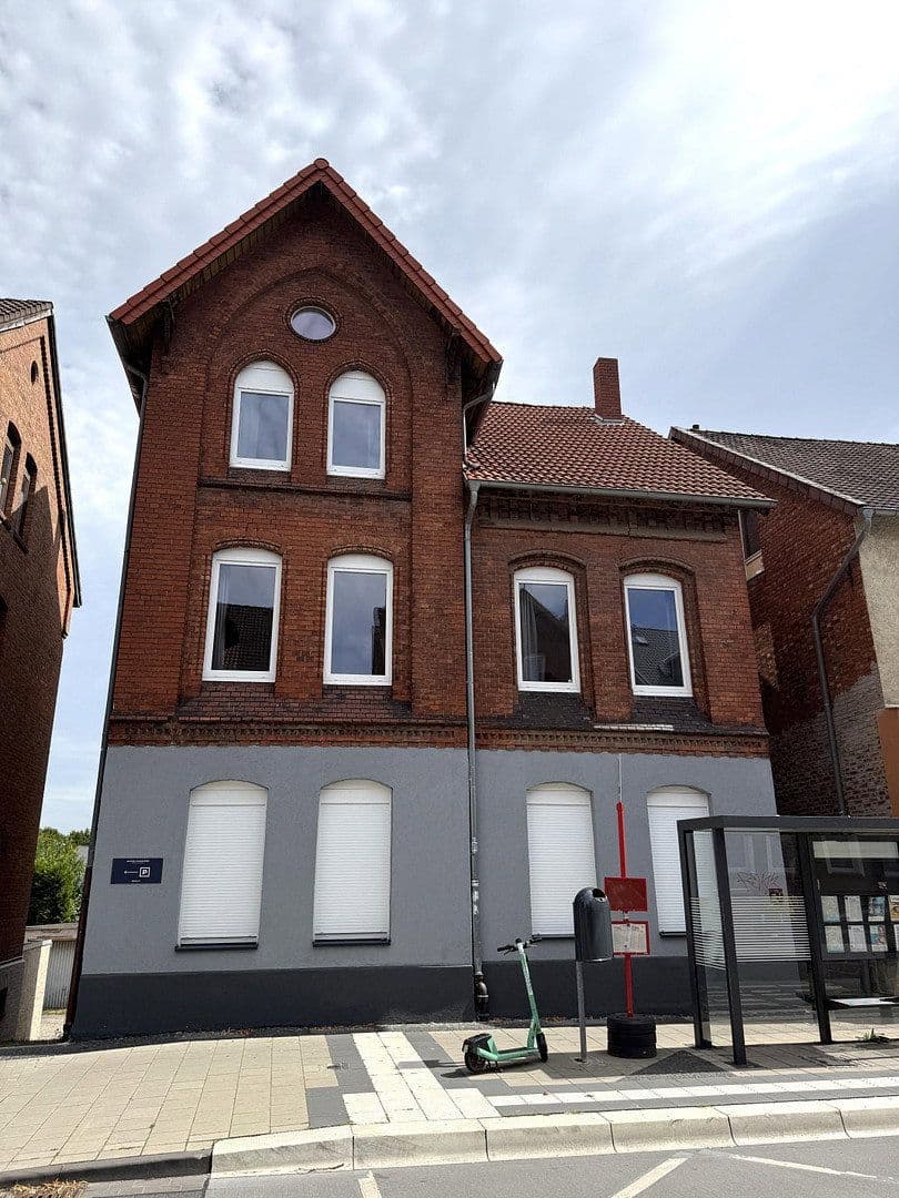Predaj bytu 4-izbový 98 m², Elzer-Straße 126, Hildesheim, Dolné Sasko Predaj bytu 4-izbový 98 m², Elzer-Straße 126, Hildesheim, Dolné Sasko
