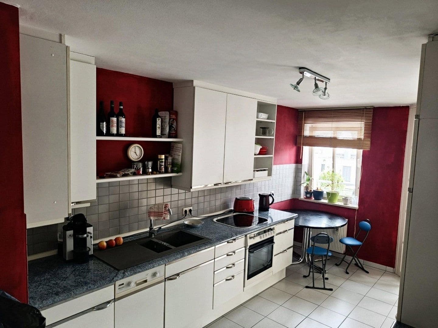 Prenájom bytu 2-izbový 65 m², Erfurt, Durínsko Prenájom bytu 2-izbový 65 m², Erfurt, Durínsko