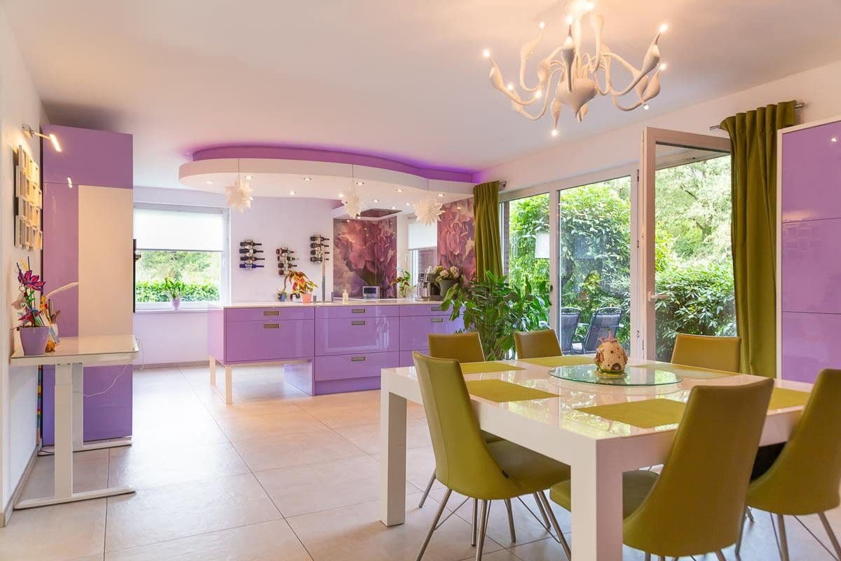 Predaj domu 339 m², pozemok 800 m², Hemmingen, Dolné Sasko Predaj domu 339 m², pozemok 800 m², Hemmingen, Dolné Sasko