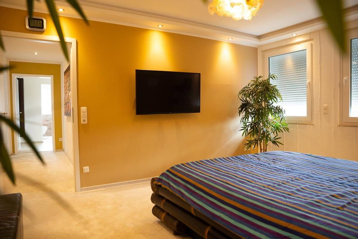 Predaj domu 339 m², pozemok 800 m², Hemmingen, Dolné Sasko Predaj domu 339 m², pozemok 800 m², Hemmingen, Dolné Sasko
