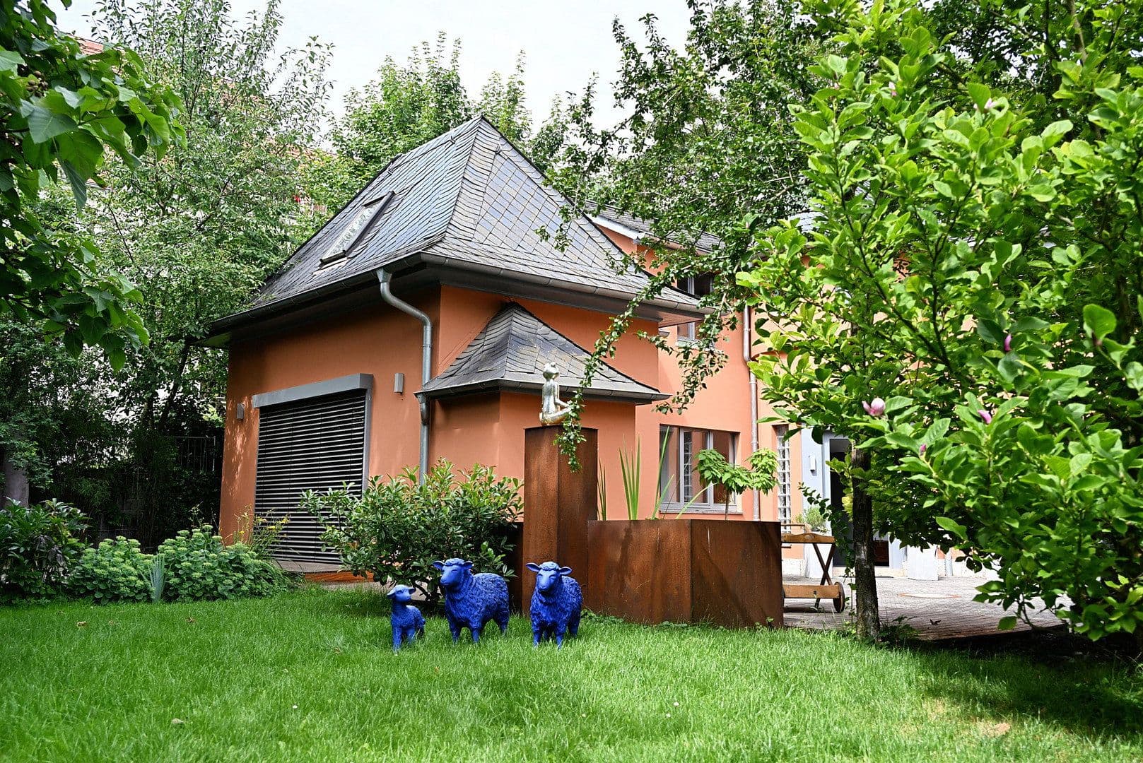 Predaj domu 390 m², pozemok 1.000 m², Weimar, Durínsko Predaj domu 390 m², pozemok 1.000 m², Weimar, Durínsko