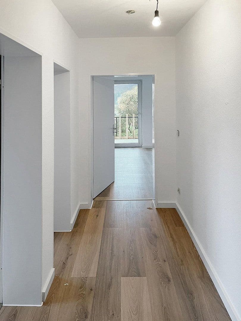 Prenájom bytu 2-izbový 62 m², Waterfohrstraße 9, Essen, Severné Porýnie - Westfálsko Prenájom bytu 2-izbový 62 m², Waterfohrstraße 9, Essen, Severné Porýnie - Westfálsko