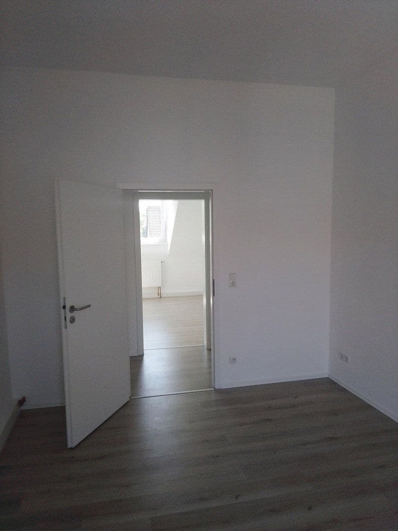 Prenájom bytu 5-izbový 71 m², Wilhelmstr 63, herne, Severné Porýnie - Westfálsko Prenájom bytu 5-izbový 71 m², Wilhelmstr 63, herne, Severné Porýnie - Westfálsko